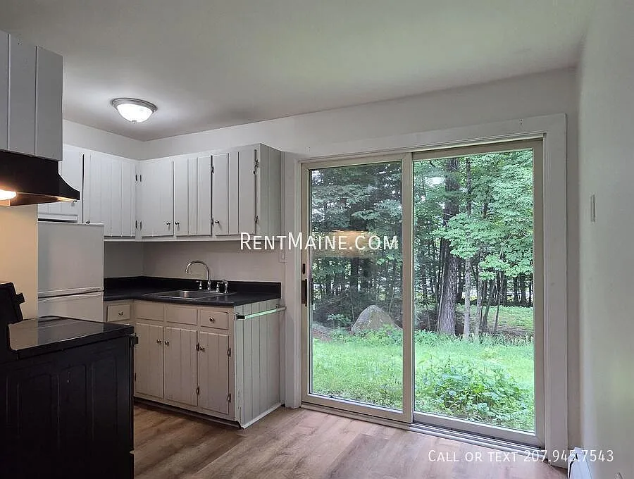 176 Augusta Rd #4