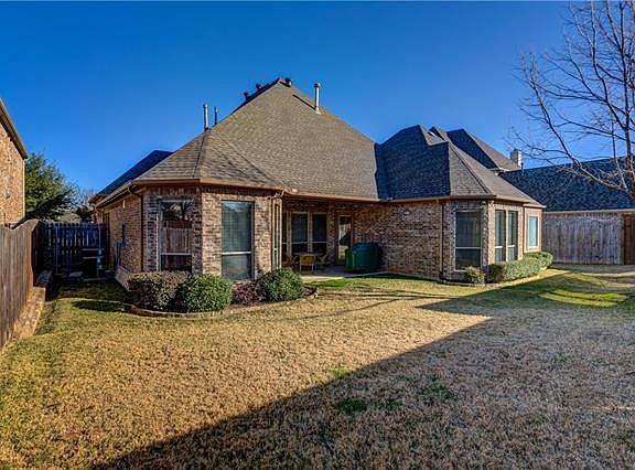5th image of 8213 Rio Vista Ct