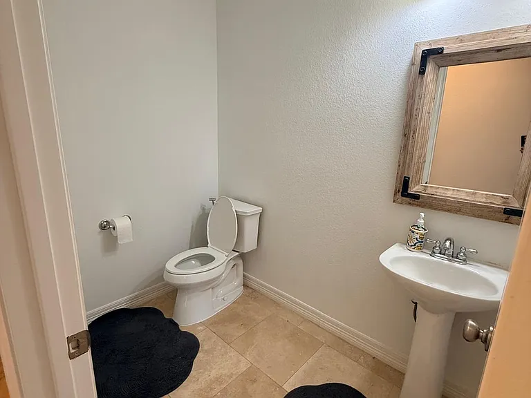 9839 Planters Row Dr — Photo 15