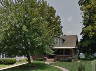 322 N Metter Ave, Columbia, IL 62236