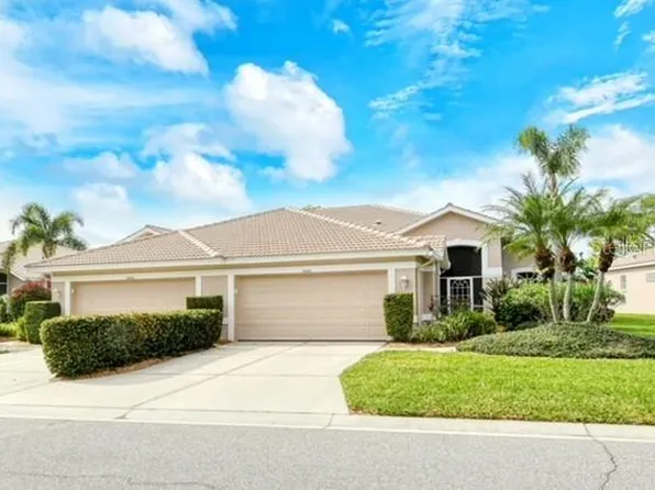 9480 Forest Hills Cir, Sarasota, FL 34238