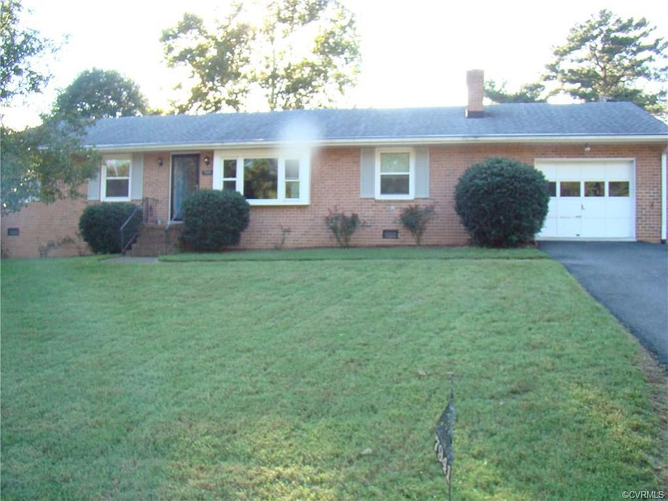 1st image of 7941 Kenmore Dr