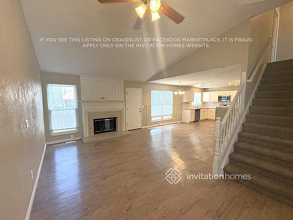 5th image of 12052 Ivanhoe Cir
