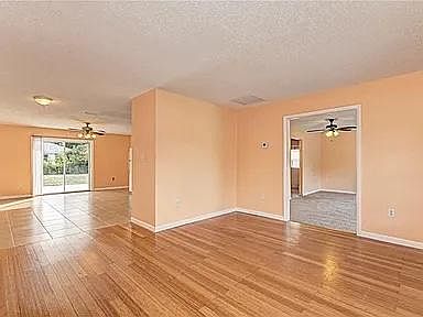 3rd image of 1249 Joplin Ave