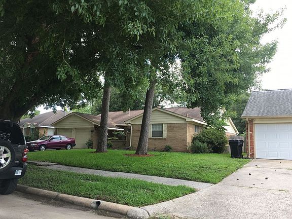 3rd image of 10707 Kirkside Dr