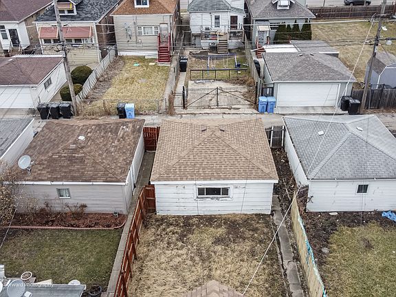 4th image of 8441 S Aberdeen St