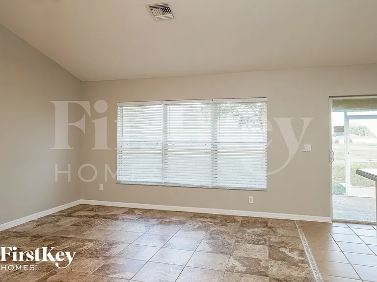 25904 Prada Dr — Photo 3