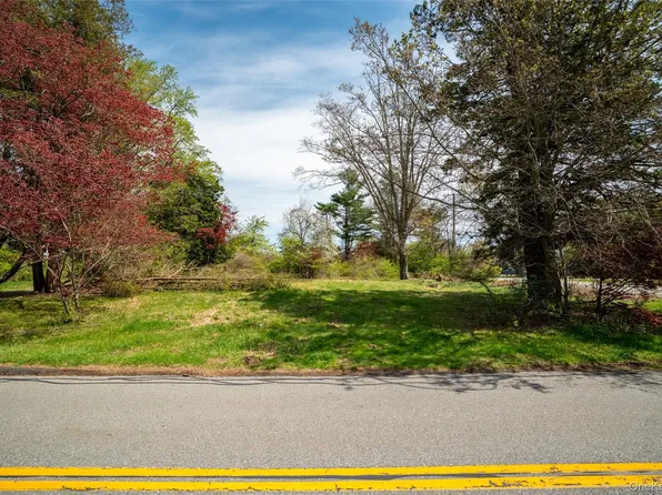 104 Westlake Drive, Valhalla, NY 10595