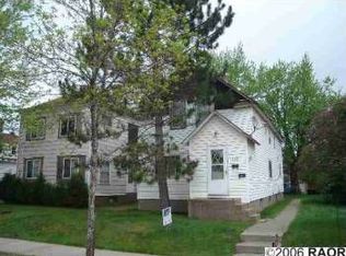 1322 13th Ave E, Hibbing, MN 55746