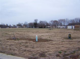 644 Hailie St, Saint Libory, IL 62282