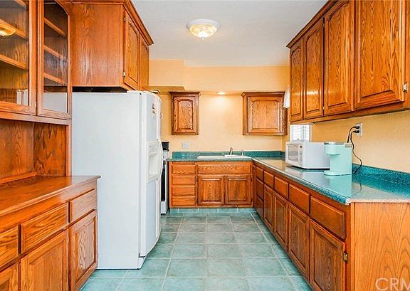 5th image of 14335 Horst Ave