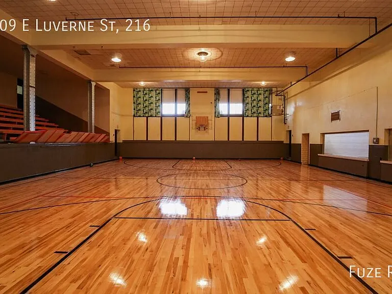 109 E Luverne St #216 — Photo 9