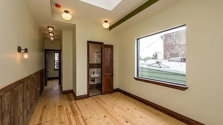 Rented by Nooklyn NYC LLC | media 37