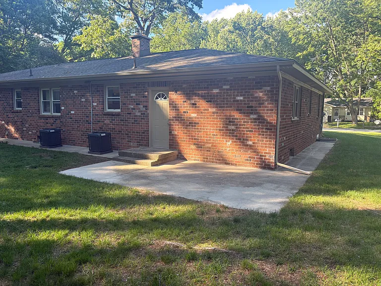 5729 Ridgebrook Dr SE — Photo 29