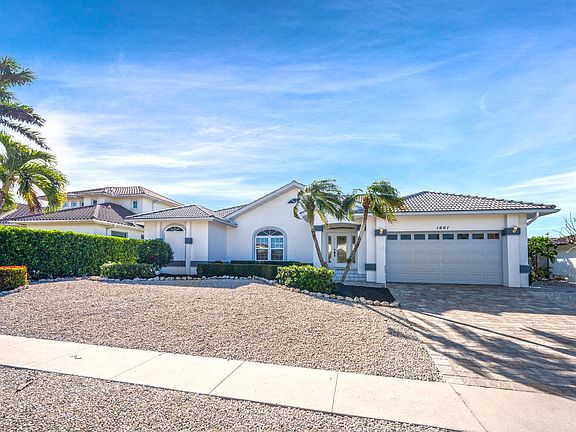 2nd image of 1661 Almeria Ct