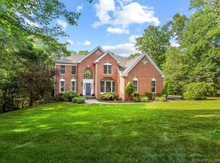 185 Paxton Way, Glastonbury, CT 06033