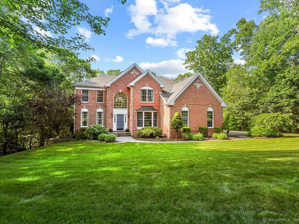 185 Paxton Way, Glastonbury, CT 06033