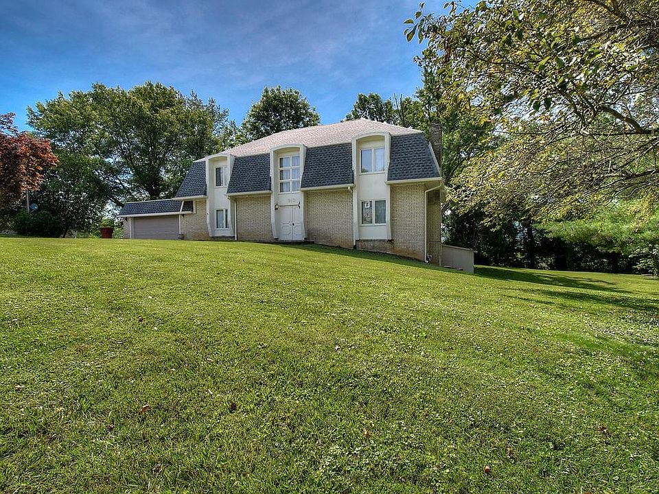 1st image of 913 Morningside Dr