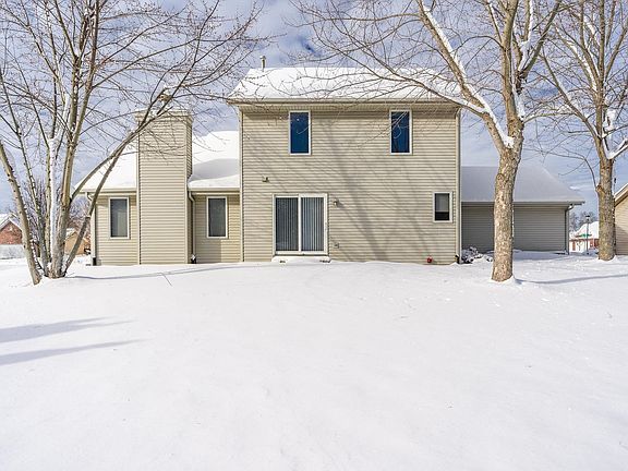 2nd image of 5123 Park Valley Dr