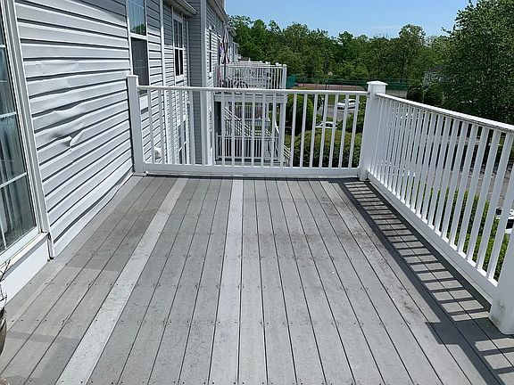 2nd image of 4965 Winterbury Dr