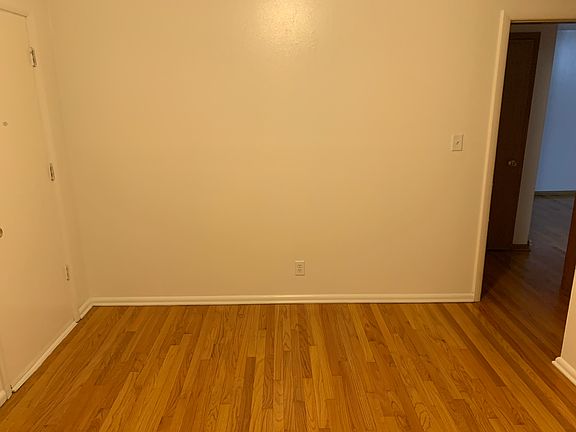 3rd image of 7918 Harwood Ave APT 4