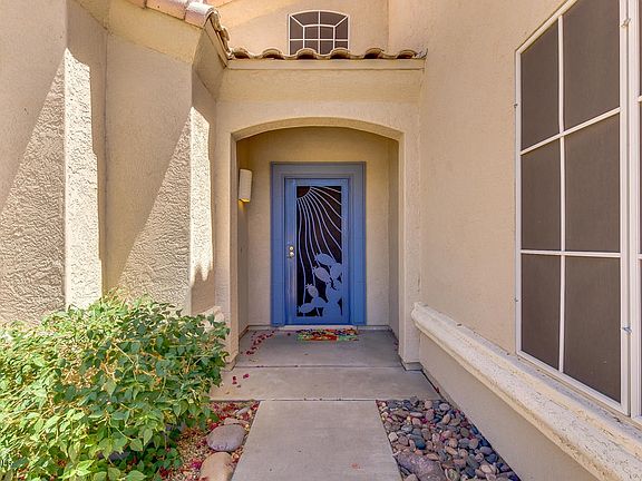 Entry way