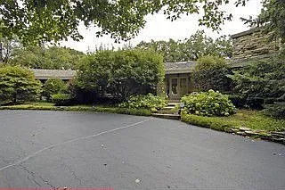 21142 N Valley Rd photo 1