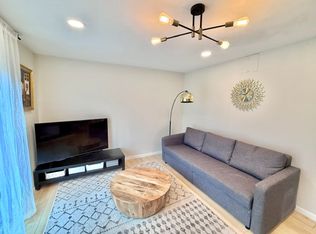 333 Elm Ct, Pittsburgh, PA 15237