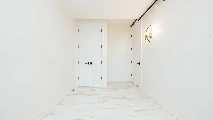 Rented by Nooklyn NYC LLC | media 13