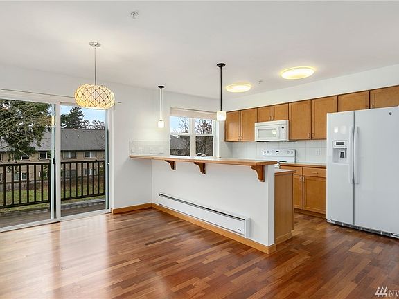2nd image of 18220 70th Ln NE Unit 101