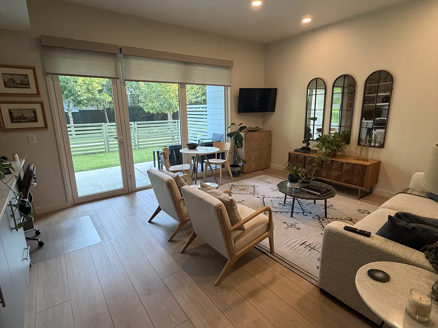 1 bed, 700 sqft, $2,600 — Photo 1