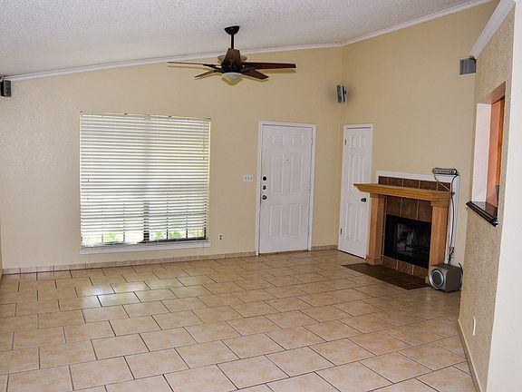 4th image of 1709 Mona Dr