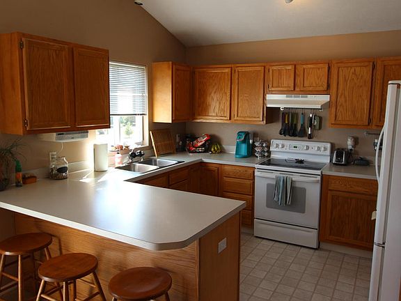 2nd image of 1236 Treeway Dr NW