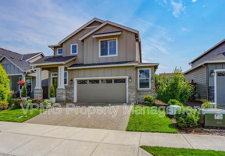 12501 NE 102nd Way — Photo 2