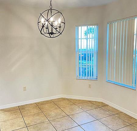 3rd image of 156 SW Peacock Blvd APT 29101