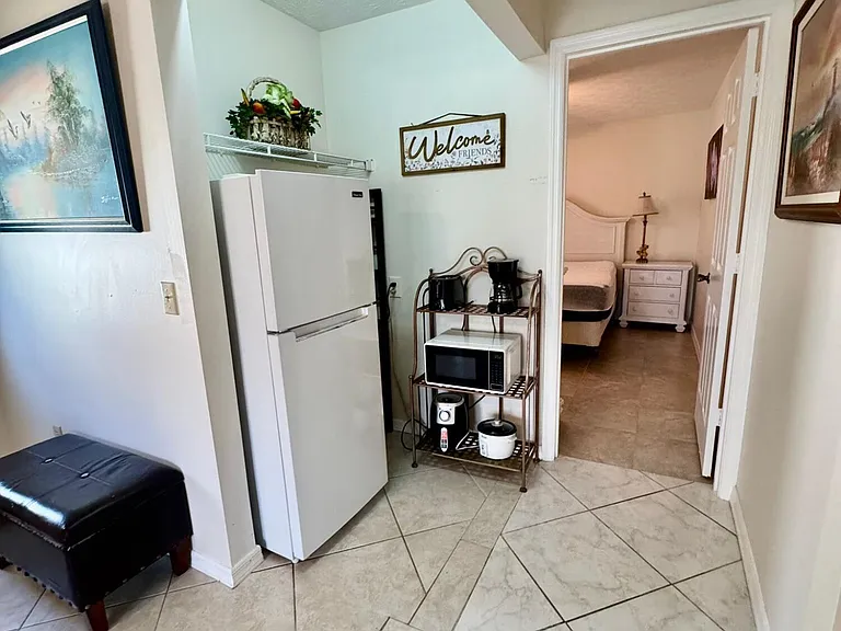 2141 SW Import Dr — Photo 7