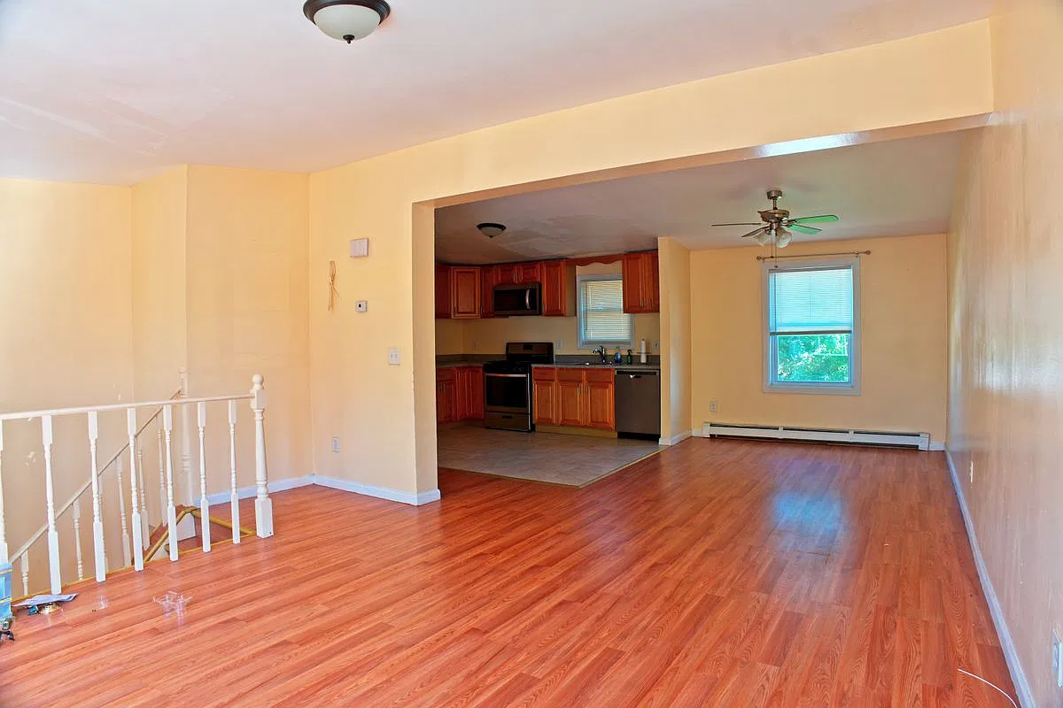 1095 Pinebrook Ct — Photo 4