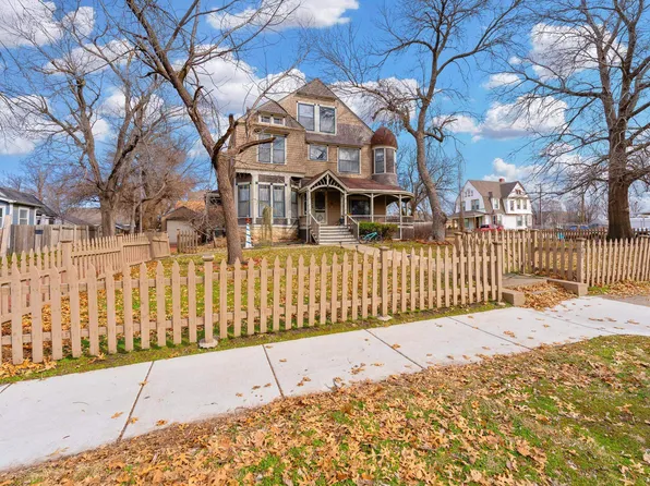 302 W 6th St, Newton, KS 67114