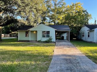 4834 Angleton St, Houston, TX 77033