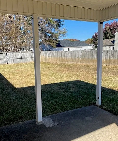 3602 White Swan Ct — Photo 10
