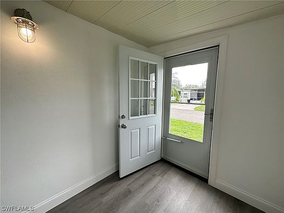 4th image of 2798 Wedgewood Dr