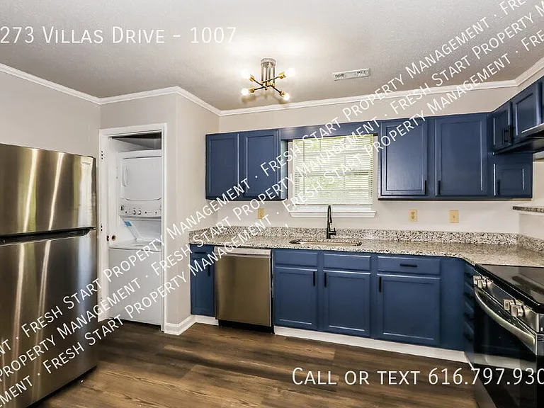 4273 Villas Dr #1007 — Photo 8