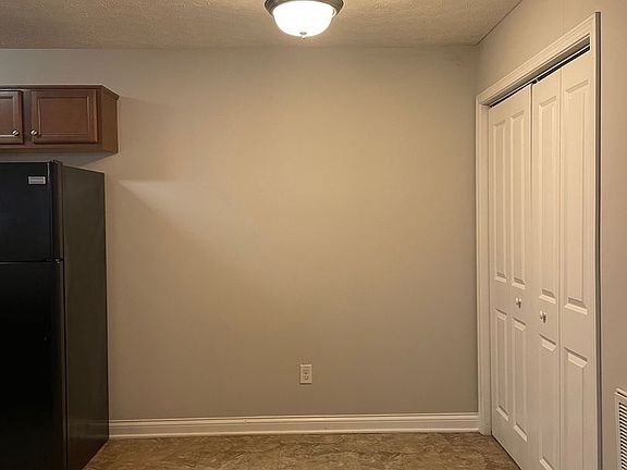 4th image of 415 Upper Stone Ave #415C