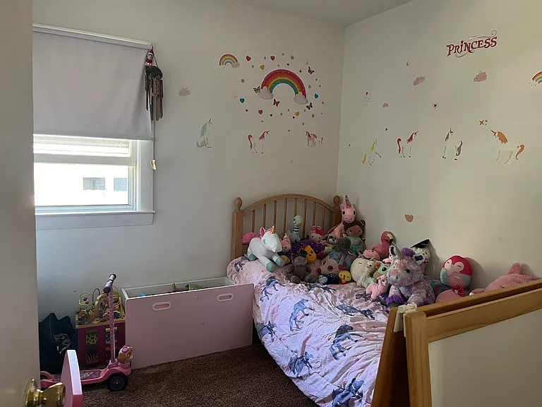 2 Hyacinth St #2 — Photo 6