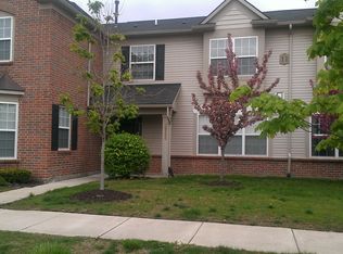 3906 Radcliff Dr #130, Canton, MI 48188