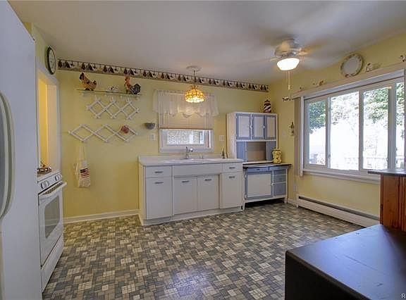 5th image of 8244 Anchor Bay Dr