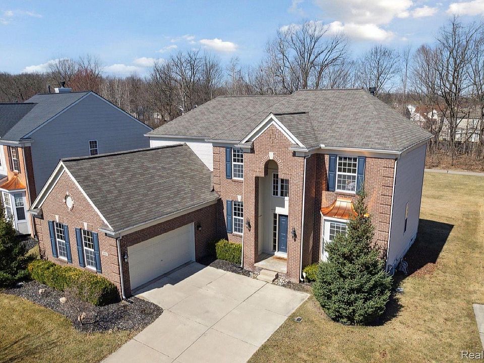 1st image of 8695 Indigo Ln