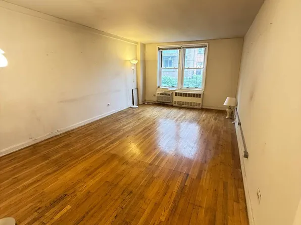 14470 41st Ave APT 2B, Flushing, NY 11355