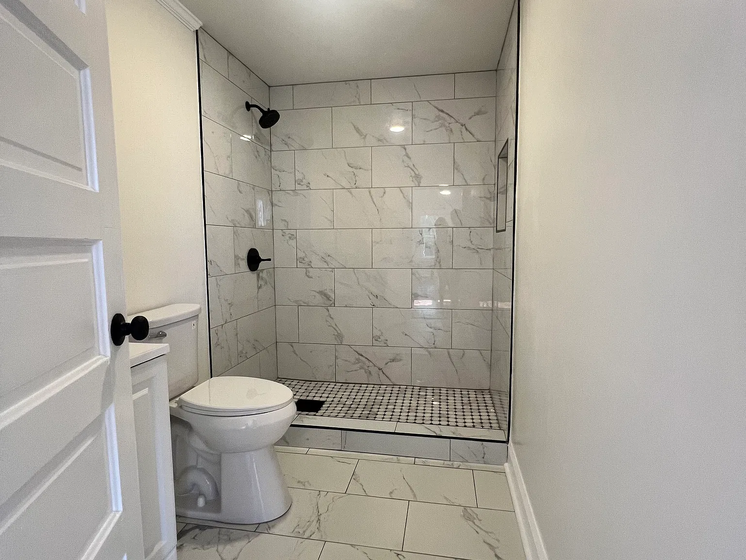 3 bed, 1580 sqft, $2,500 — Photo 4