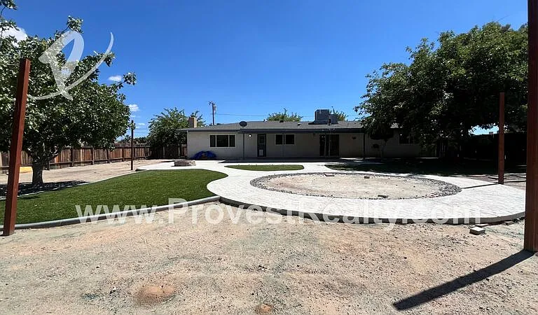 18370 Danbury Ave — Photo 24